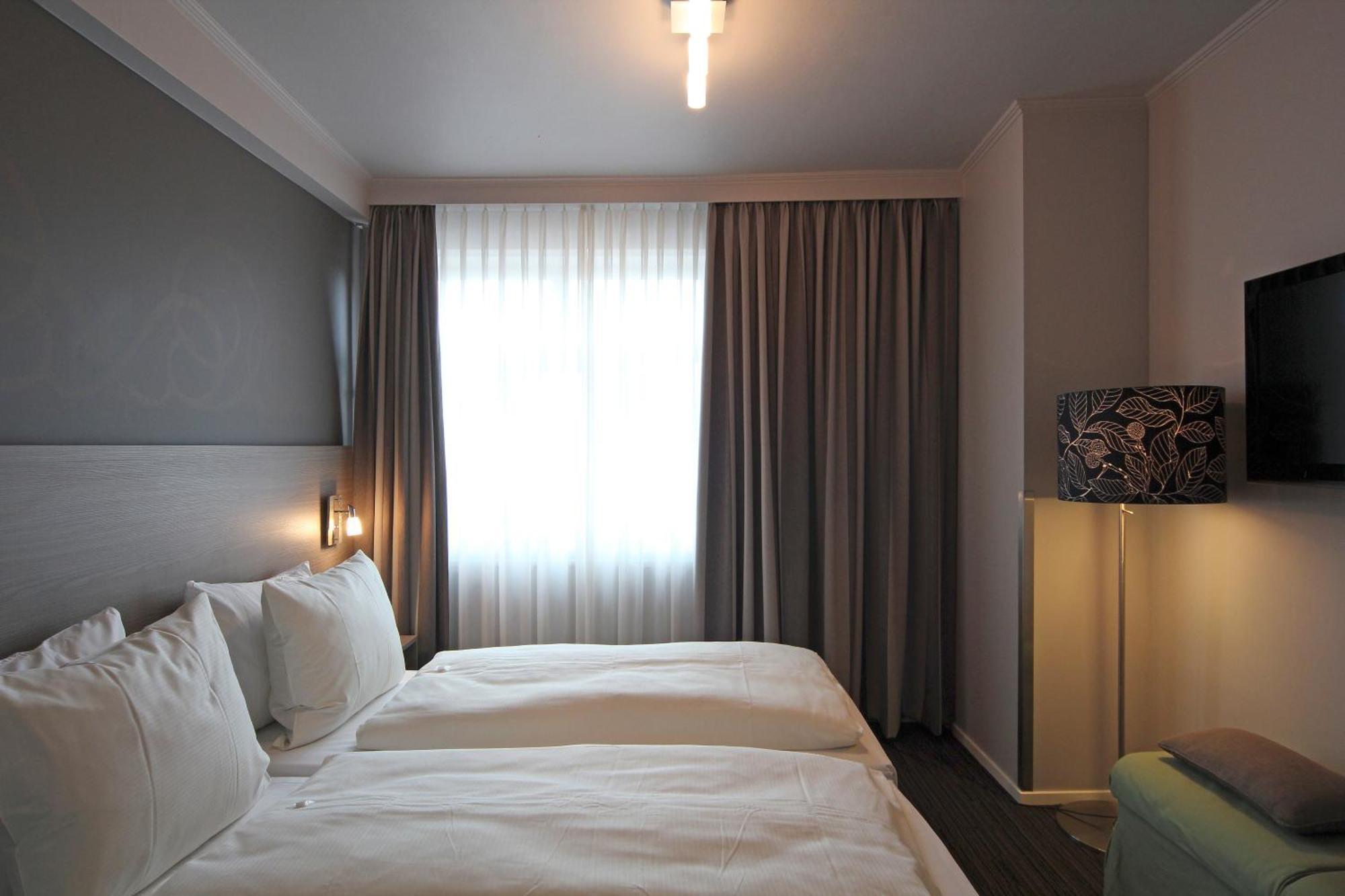 Grand Hotel Monopole Valkenburg aan de Geul Phòng bức ảnh